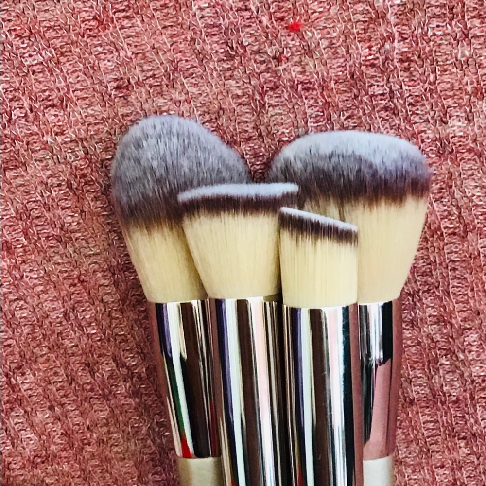 Amazing Makeup Brushes Soft And Beautiful 7 Pcs